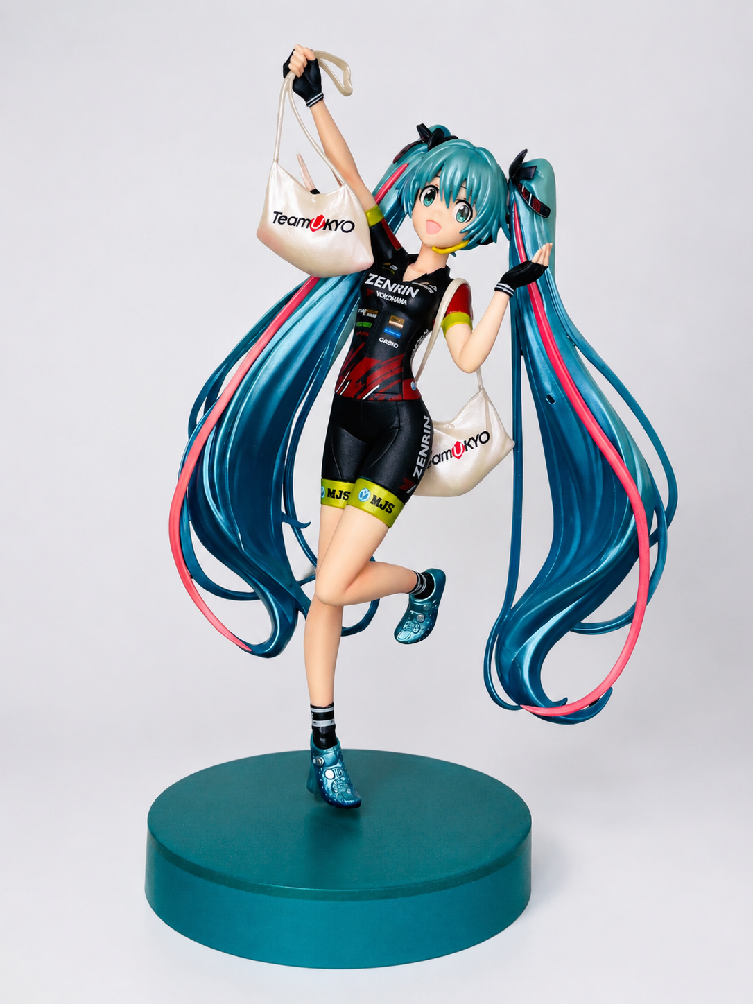 Hatsune Miku Racing Team UKYO